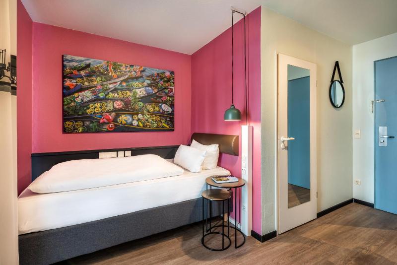 Best Western Hotel Nurnberg am Hauptbahnhof - image 13