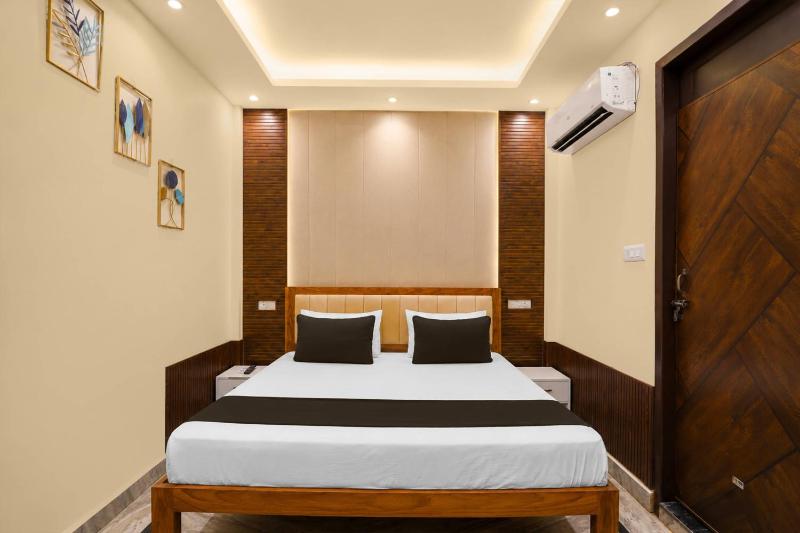 Hotel O Shivaksh pink palace - image 7
