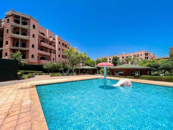 Cosy Apartment Stay With Garden And Pools - image 14
