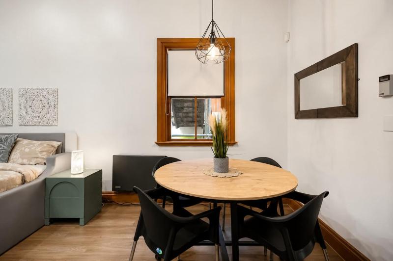 The Wellington Loft - image 6
