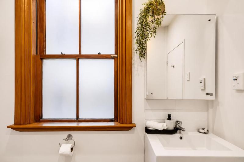 The Wellington Loft - image 12