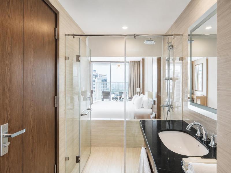 Panorama Premium Apartment with Sea & City view by San Ocean - image 21