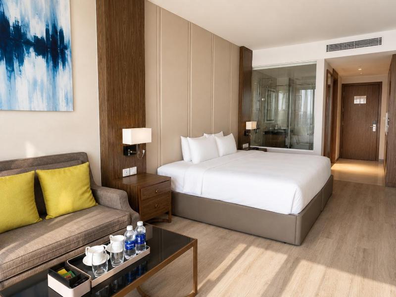 Panorama Premium Apartment with Sea & City view by San Ocean - image 15