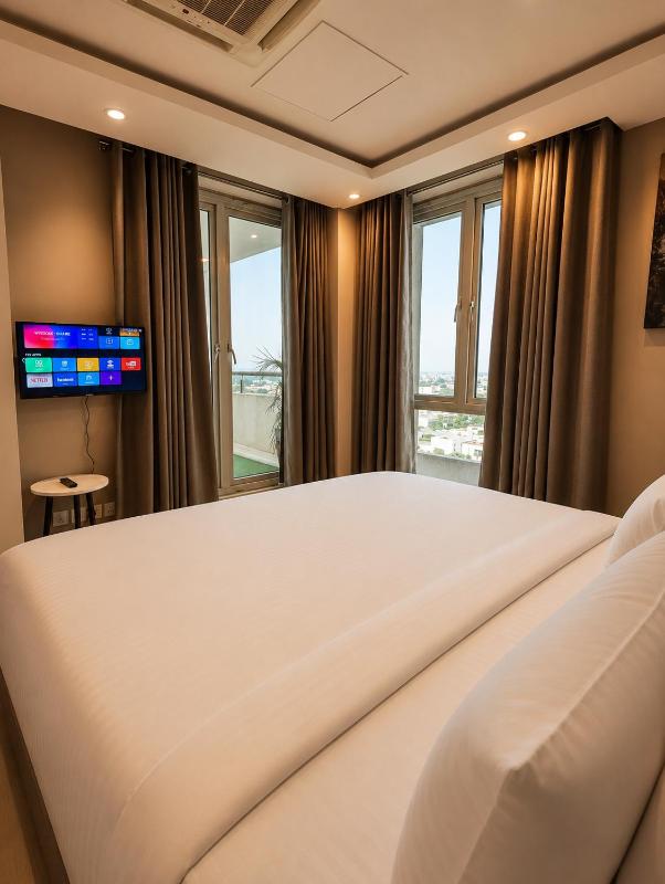 Gold Crest Luxurious Apartment in Lahore by Alvis Suite DHA Phase 4 - image 14