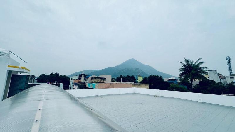 Four Towers Homestay - image 1