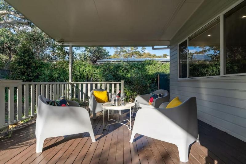 Frankie'S Place - image 24
