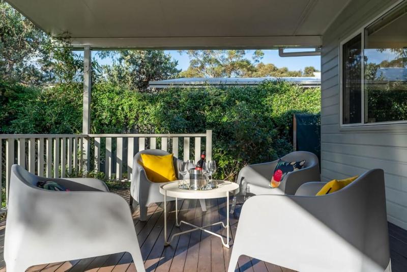 Frankie'S Place - image 13