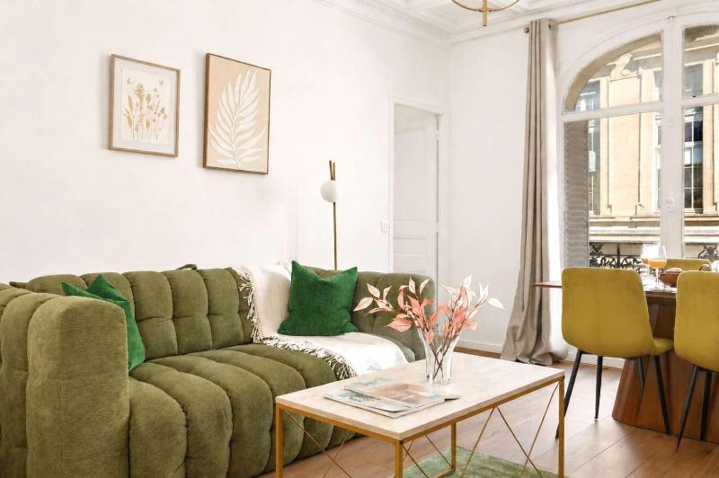 BnBNova - 2BR - Saint-Germain & Odéon - image 8
