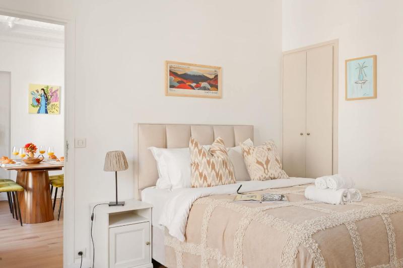 BnBNova - 2BR - Saint-Germain & Odéon - image 7