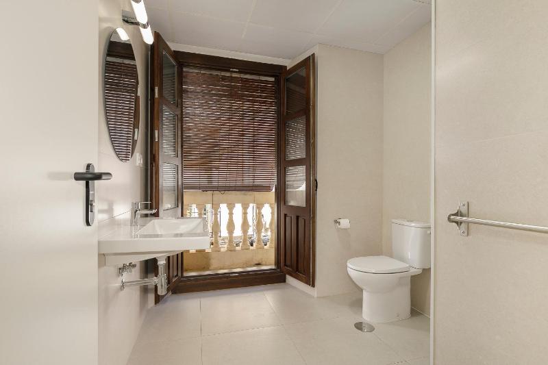 Pension Castil - image 8
