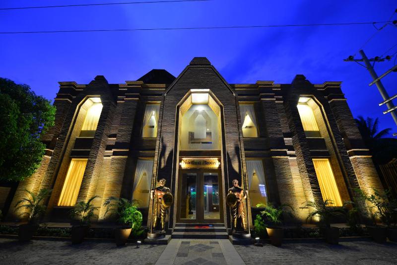 Northern Breeze Hotel - image 15