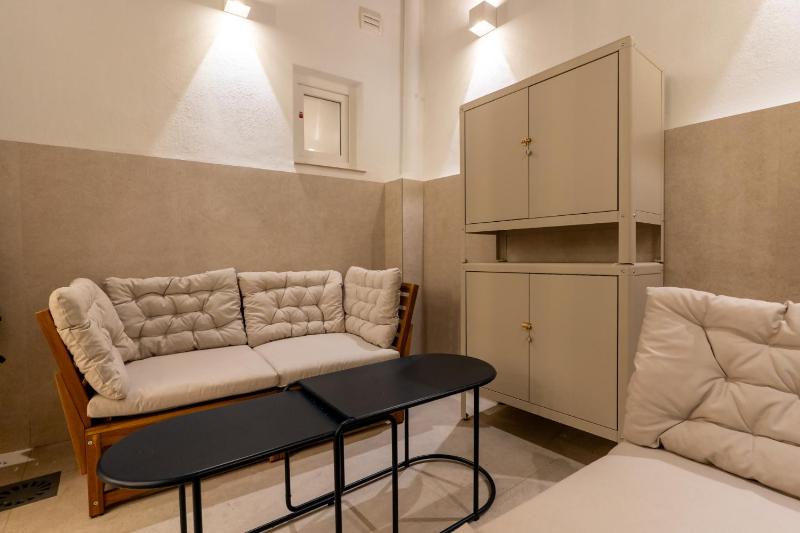 Braceli Beach Resort Ground Floor - rentafive - image 19