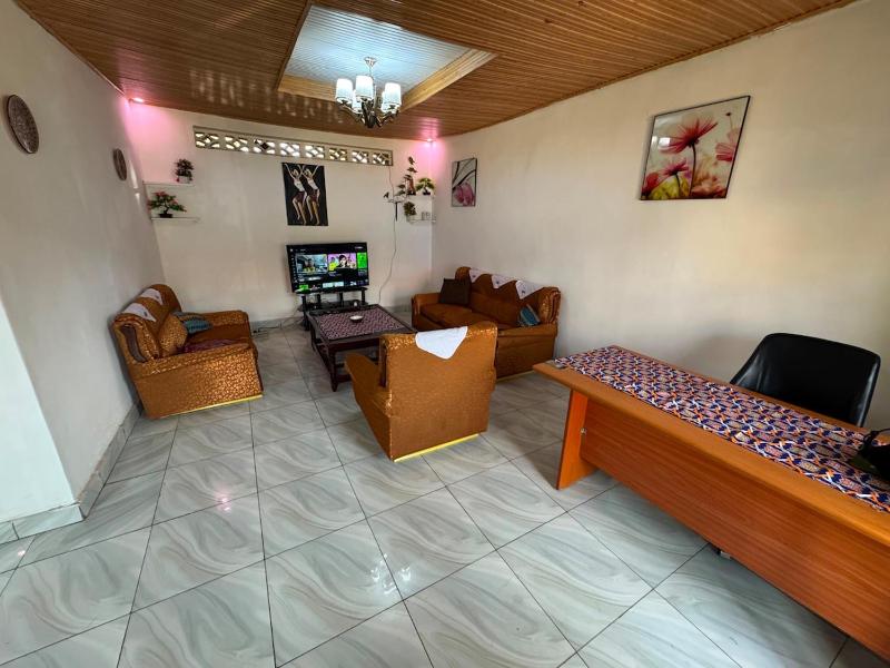 2 Bedroom House in Kigali - image 1