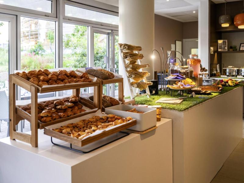 Novotel Nantes Centre Gare - image 32