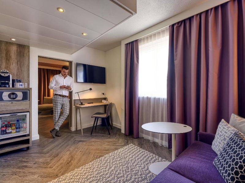 Novotel Zurich City West - image 14