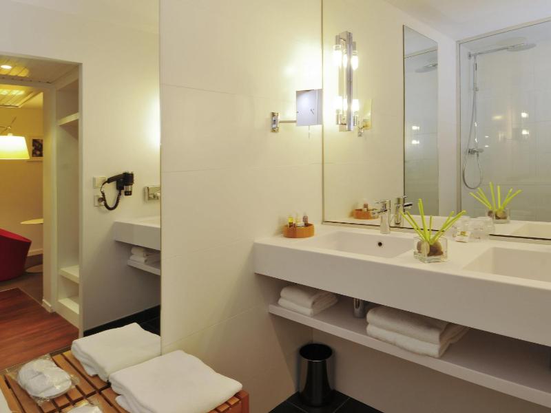 Mercure Nantes Centre Gare - image 10