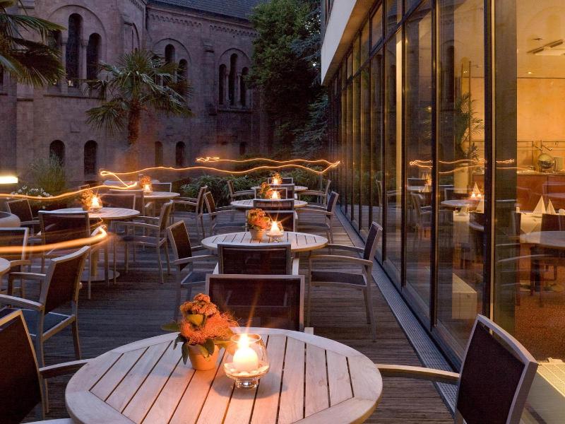 Mercure Hotel Plaza Essen - image 15