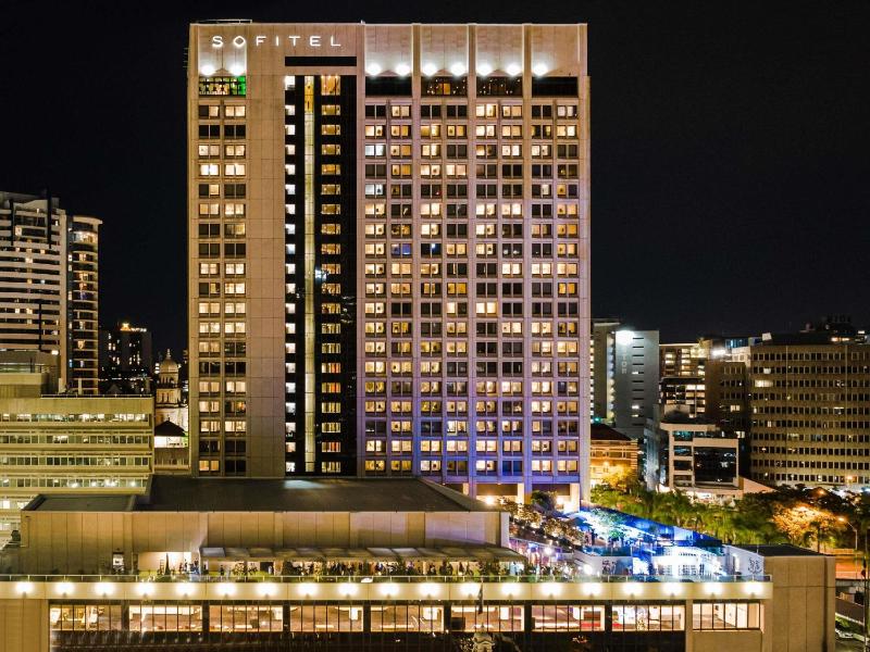 Sofitel Brisbane Central Hotel - image 14
