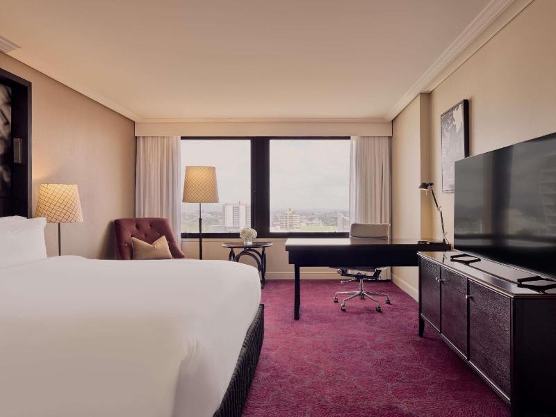 Sofitel Brisbane Central Hotel - image 13