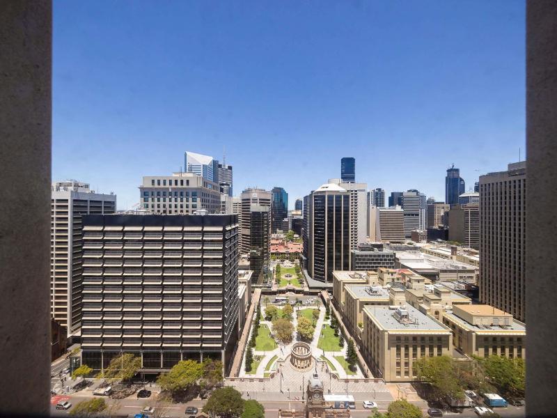 Sofitel Brisbane Central Hotel - image 7
