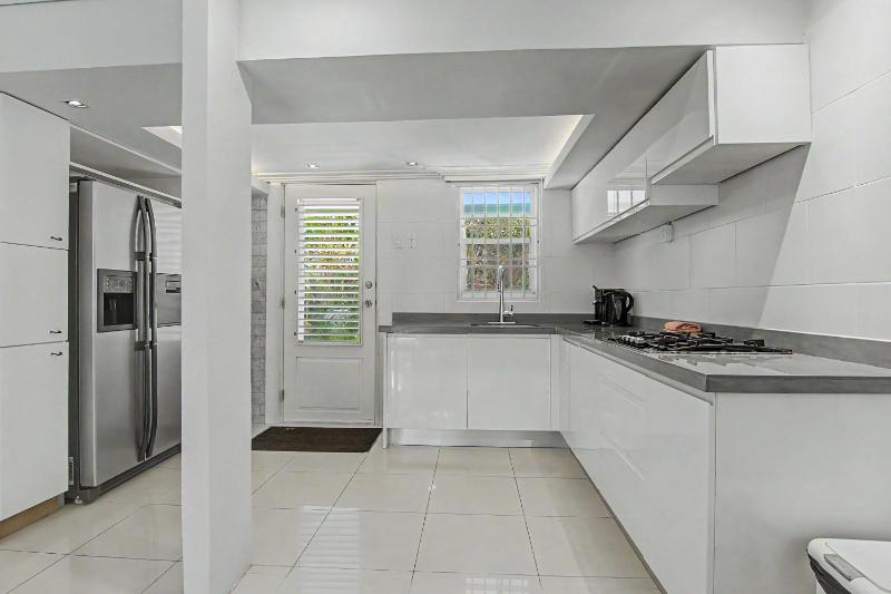 Coral Breeze Apartment with shared pool for 4 people - image 14