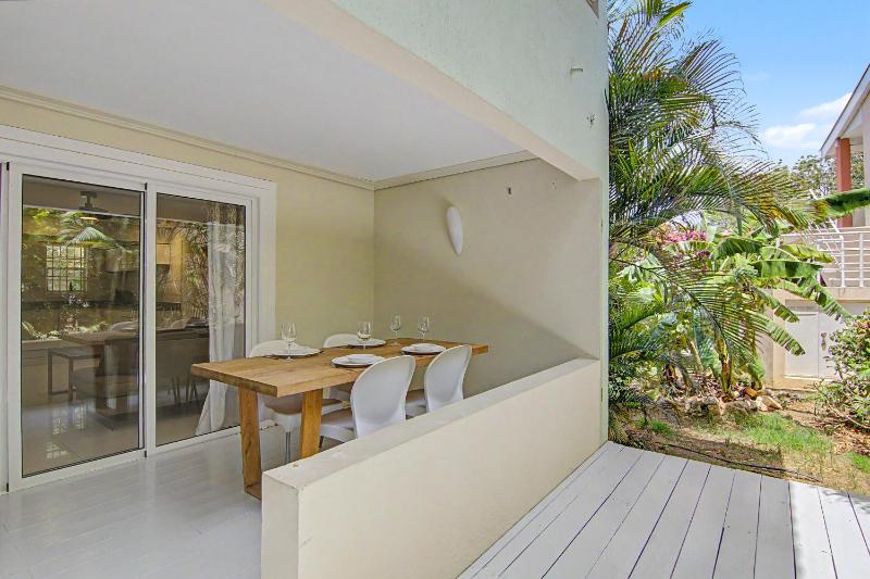 Coral Breeze Apartment with shared pool for 4 people - image 42