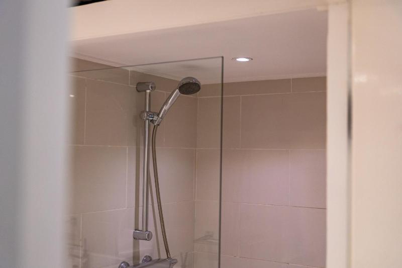 Coral Breeze Apartment with shared pool for 4 people - image 24