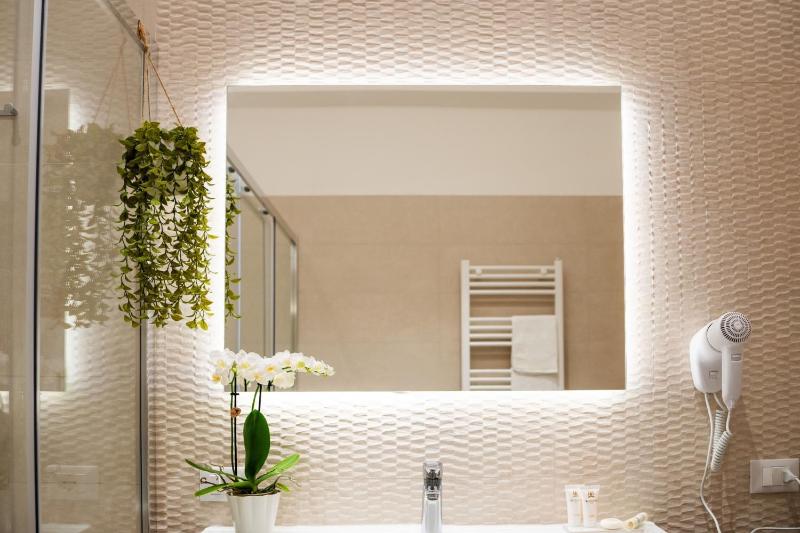 Porta Normanna Charming Rooms - image 3