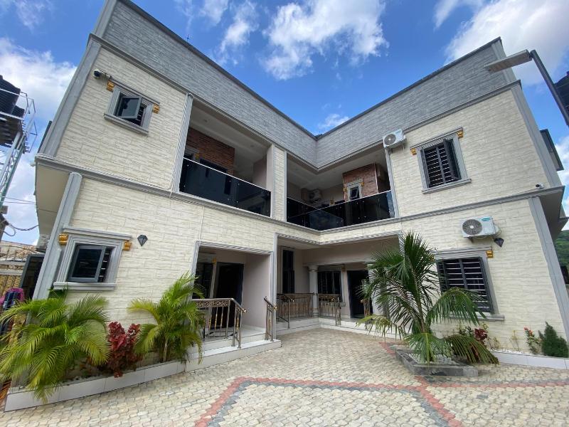 Zemira Apartments Fully Furnished 2 Bedroom for Short Let - image 1
