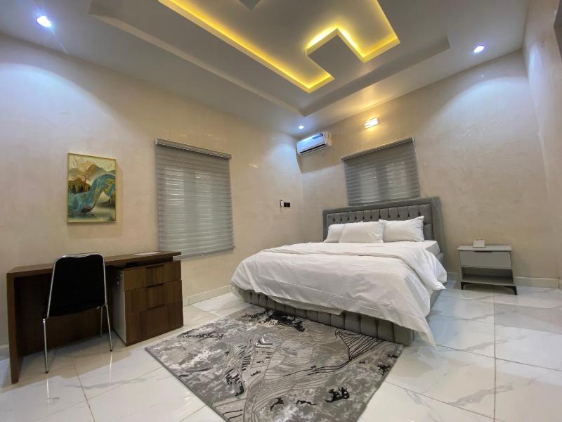 Zemira Apartments Fully Furnished 2 Bedroom for Short Let - image 14