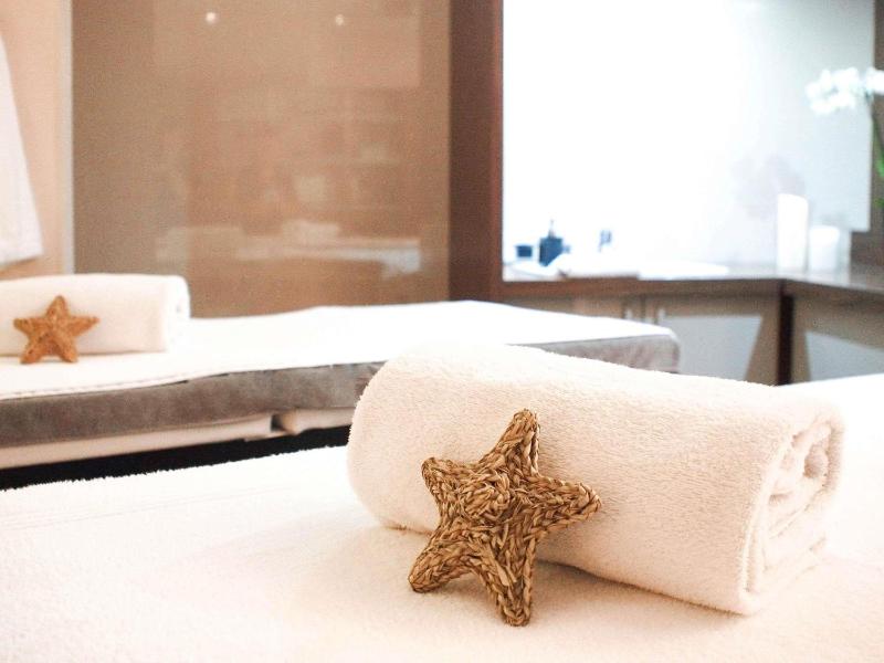 Novotel SPA Rennes Centre Gare - image 21