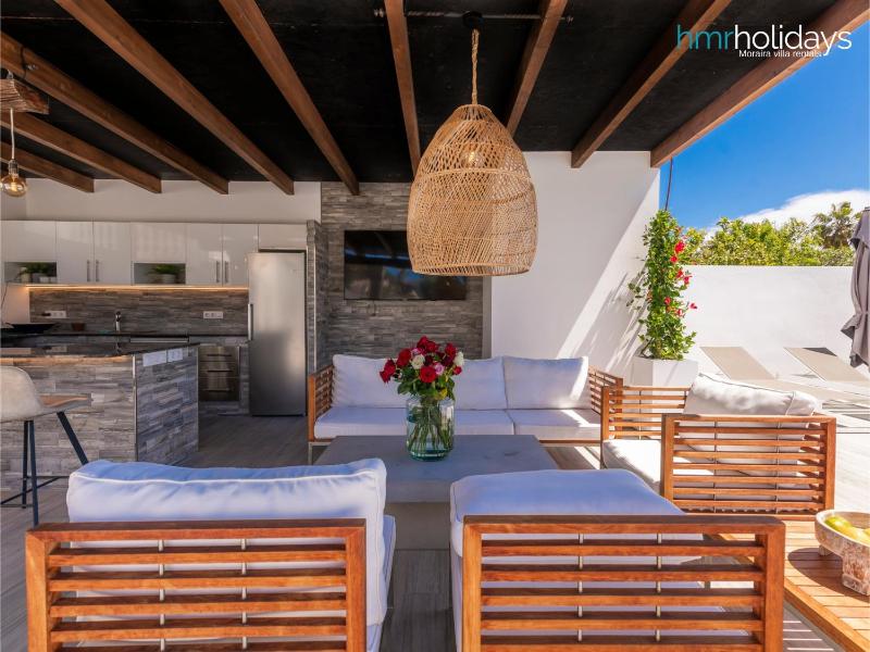 Villa Lorenza by HMR Holidays - image 45