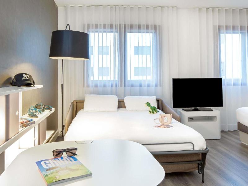 Novotel Suites Perpignan Centre Hotel - image 42