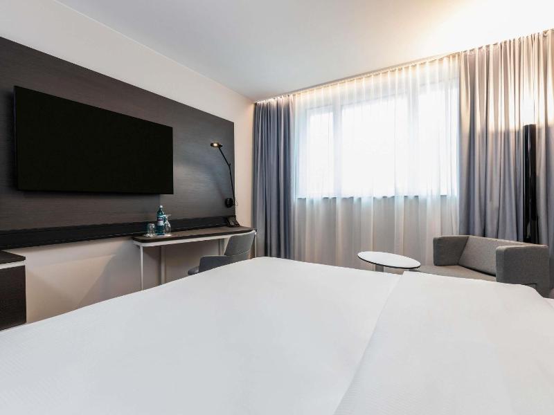 Novotel Duesseldorf Airport - image 35