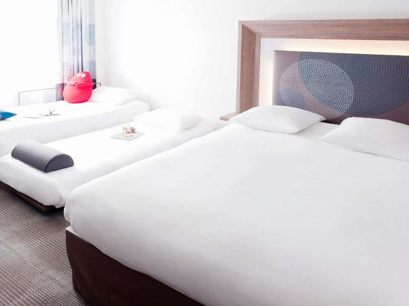 Novotel Duesseldorf Airport - image 43