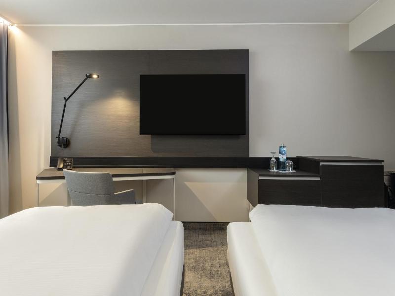 Novotel Duesseldorf Airport - image 38