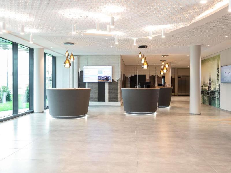 Novotel Duesseldorf Airport - image 37