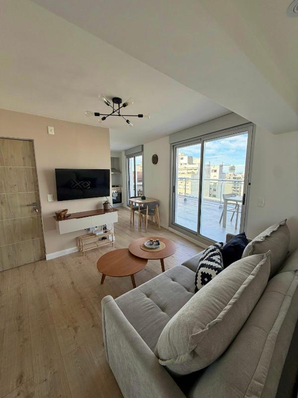 Penthouse a estrenar con amplia terraza - image 16