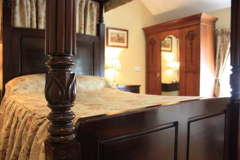 Superior Queen Room image 1