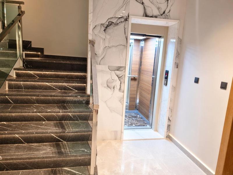 Luxury New Apartments Modern Building & Elevator - image 8