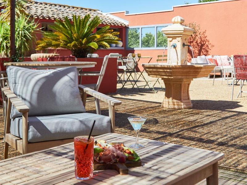 Mercure Arles Centre Arenes - image 46