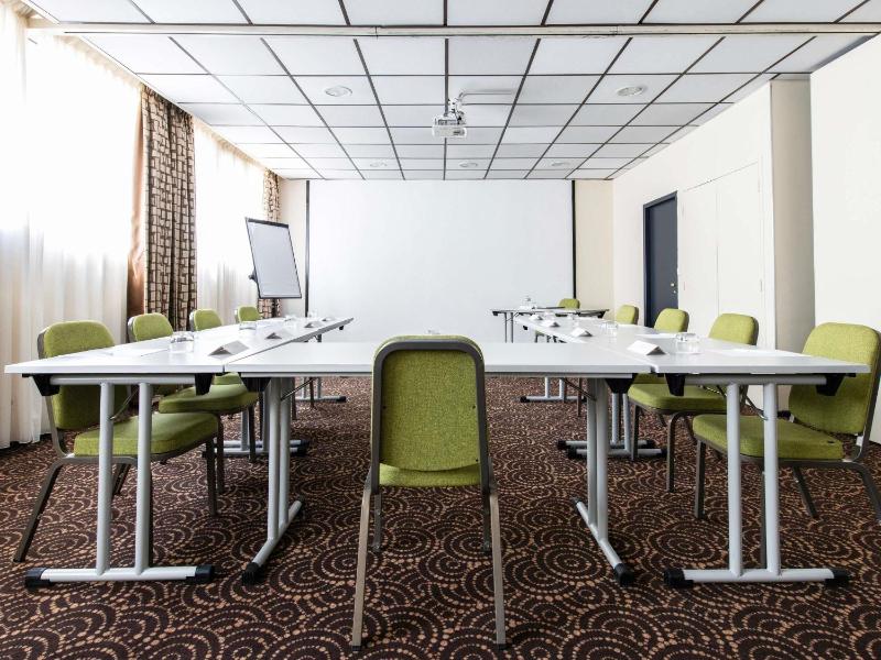 Mercure Arles Centre Arenes - image 47