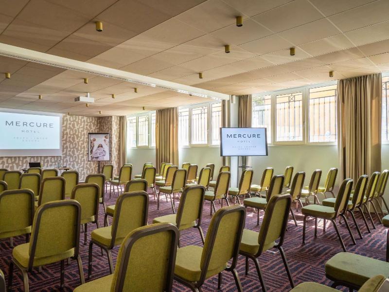 Mercure Arles Centre Arenes - image 39