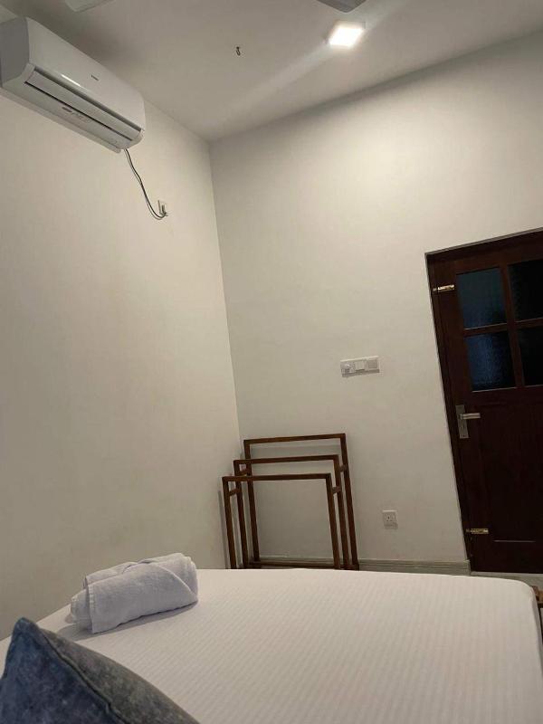 Peaceful 2BR Homestay Near Madiha Beach - image 8