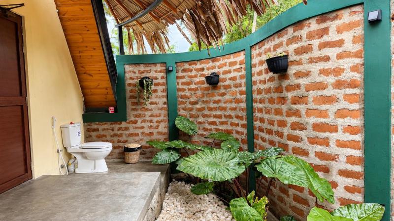Private Ricefield Cabana near Tangalle with Net Bed - image 13