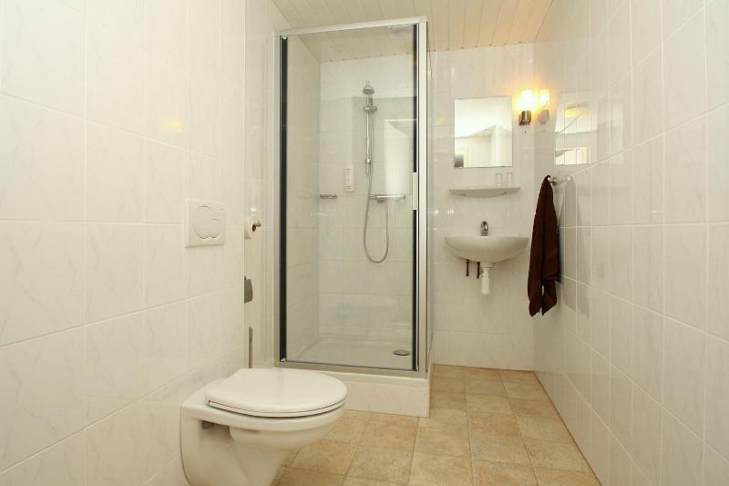 Single Room with Private Bathroom image 3