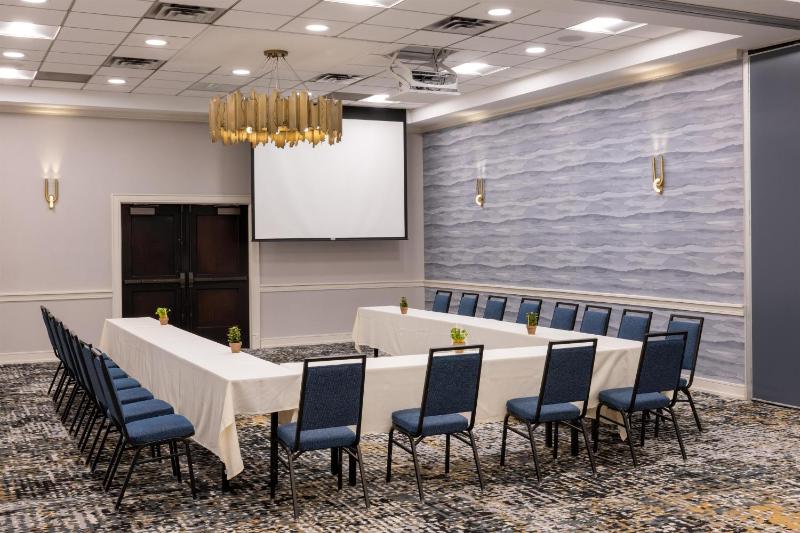 Hilton Garden Inn Denver Tech Center - image 39