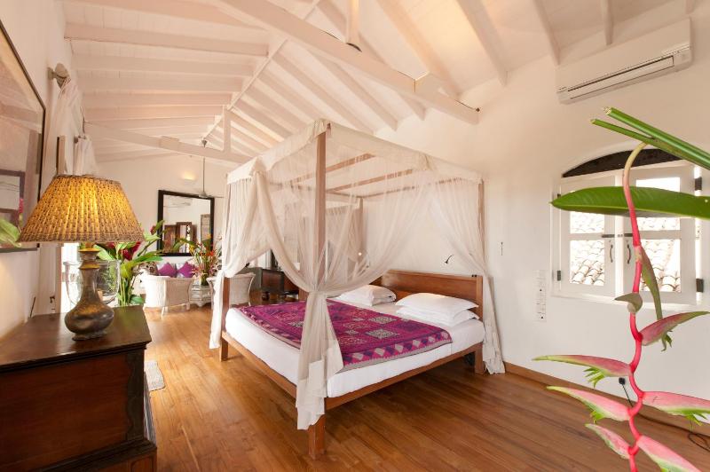 3BR Villa in Galle Fort Pool Roof Terrace - image 6