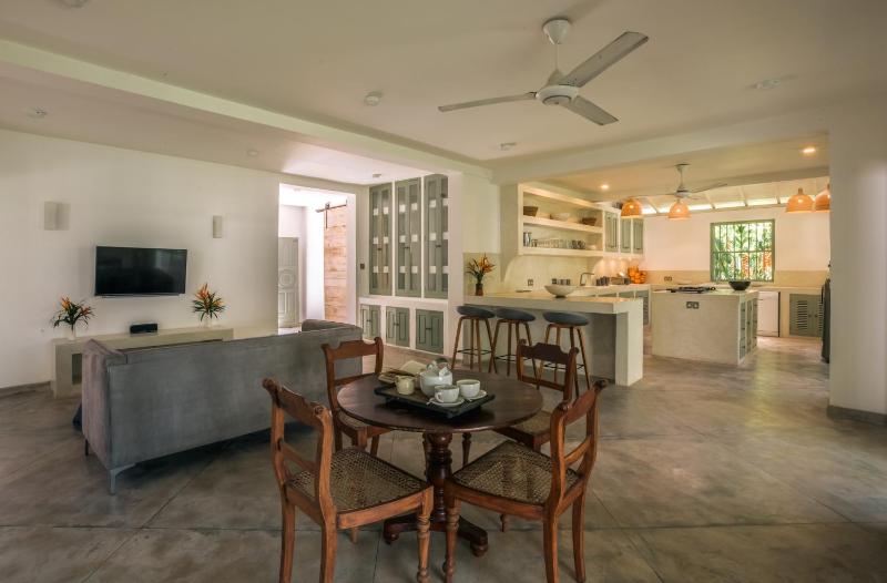 Wijaya Giri walkable to beach pool chef - image 16