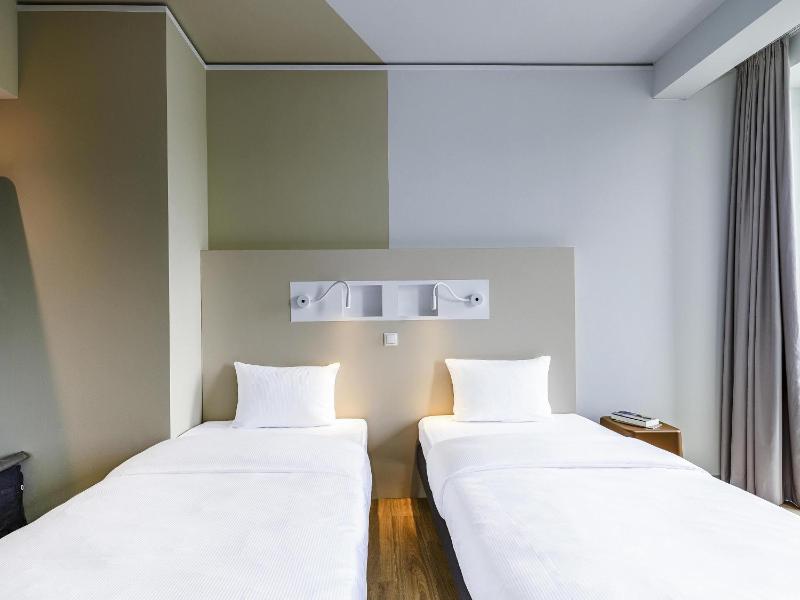 ibis budget Bremen City Center - image 37